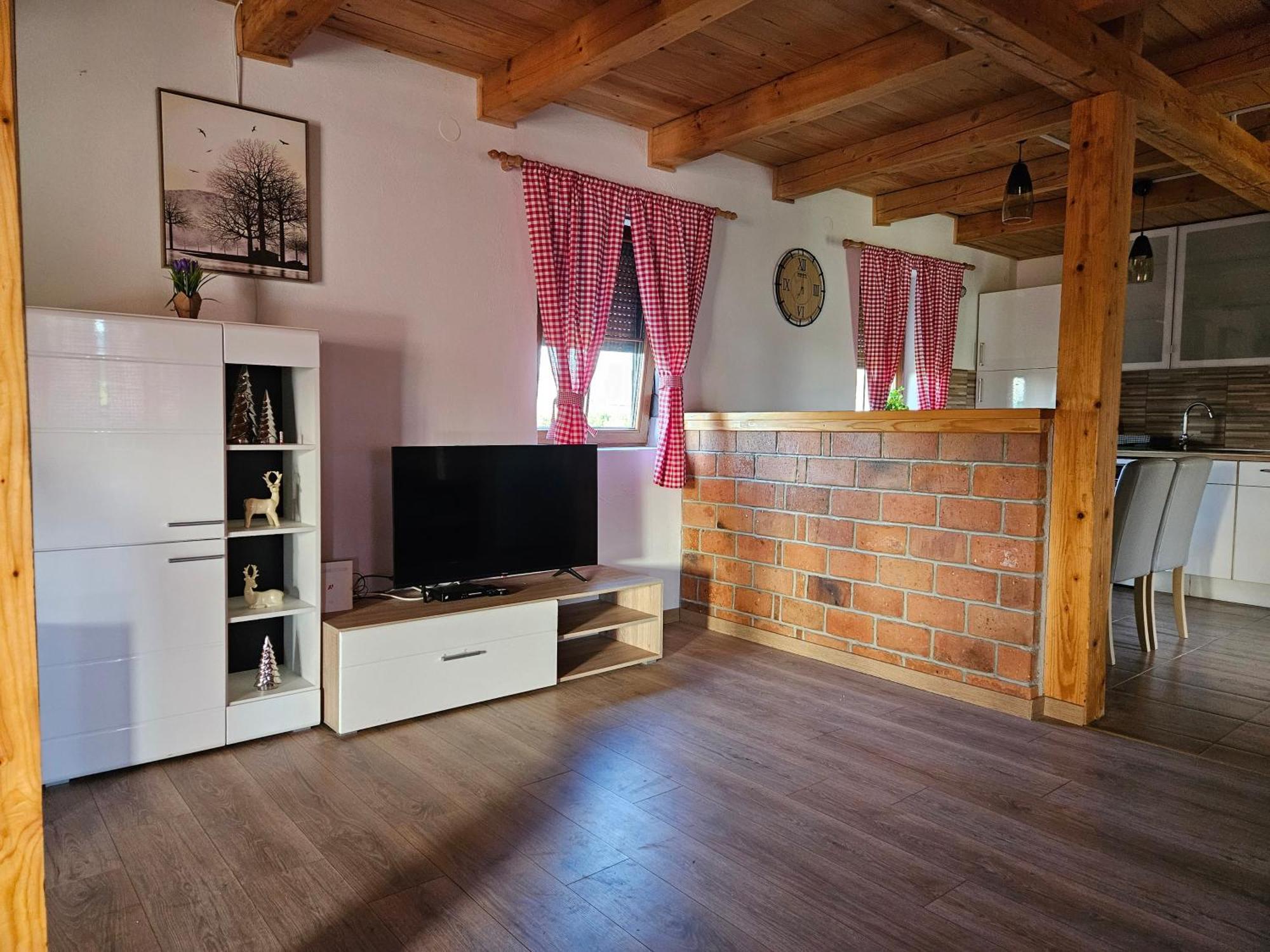 Lovinac  Ruralna Kuca Za Odmor Lika 빌라 외부 사진