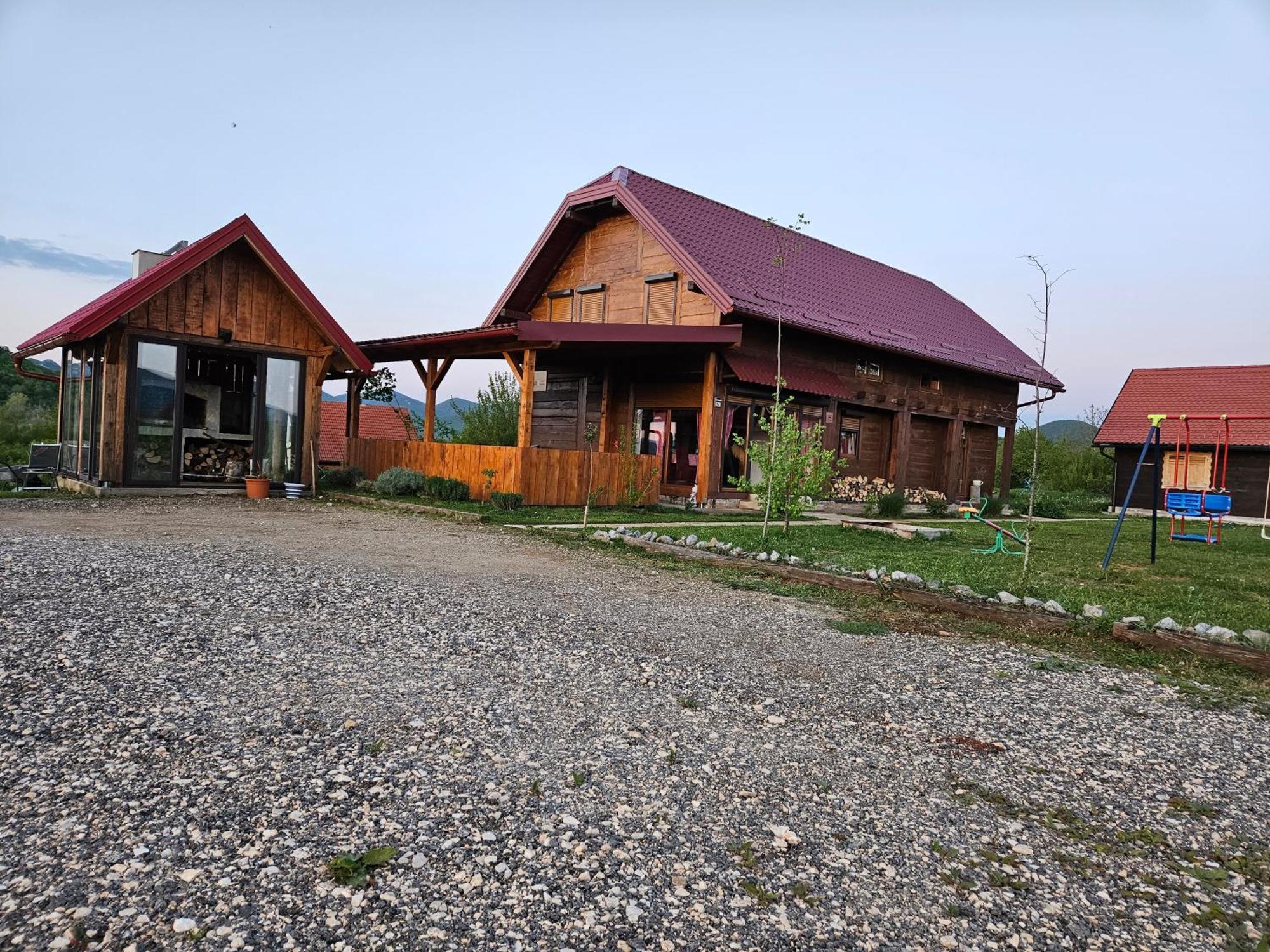 Lovinac  Ruralna Kuca Za Odmor Lika 빌라 외부 사진